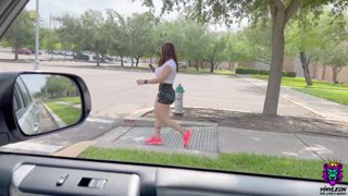 Yiny Leon - Thick Ass Latina Pays her Ride with a Delicious Meaty Pussy.mp4