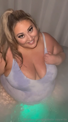 846945403_final-photo-dump-from-the-trip-i-love-eating-my-food-plus-ha_2.mp4