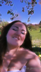 146152236_the-most-romantic-picnic-in-the-garden_2.m4v
