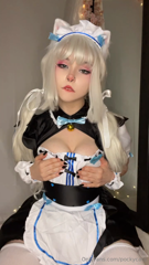 915448623_lil-boobies-matter-too_0.mp4