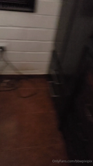 1070125526_eating-like-a-pig-part-iii-would-you-like-to-know-how-mu_0.mp4