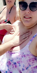 7614145_getting-lotioned-up-at-the-beach_0.mp4