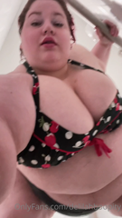 373236074_if-bringing-a-tripod-to-the-gym-wouldn-t-look-weird-i-d-tota_0.m4v