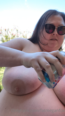 406619118_nekkid-garden-partayyyyyy-omg-look-how-much-bigger-i-look_0.m4v