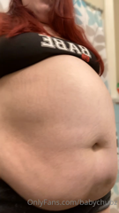 421245961_filling-out-my-belly-nicely-fishnet-photos-will-be-posted_0.m4v