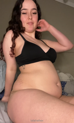 1951935805_belly-play_0.mp4