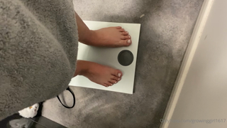 490948538_just-got-out-the-shower-i-am-feeling-bloated-today_0.m4v