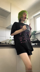 0i03zol7zs7rs0zdx4hd9_source.mp4