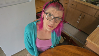 Miss Ellie_step-mom-finds-Inferiority.mp4