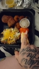 798545562_omg-big-delicious-sponsored-fancy-feast-complete-with-2-li_0.m4v