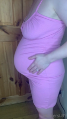 605725296_week-5-pregnancy-measurements-cum-watch-me-measure-my_0.m4v