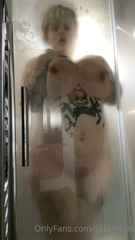 567738104_shower-play-look-at-my-gut-press-against-my-shower_0.m4v