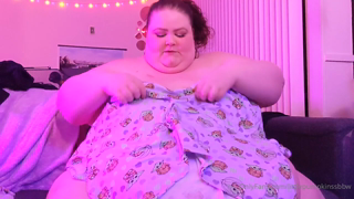 937391575_trying-on-some-pjs-i-got-myself-for-valentine-s-day-din-gro_0.mp4