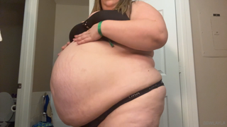 1832524990_stuffed-after-super-late-night-korean-bbq-i-ate-sooo-much_0.mp4