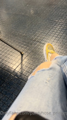 340247509_little-public-shoe-play-action-this-one-guy-wont-stop-st_0.m4v
