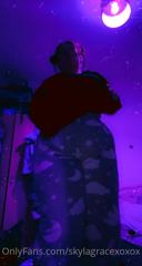 165304468_i-enjoyed-making-these-message-me-im-bored-x-also-leave-a_4.m4v