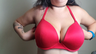 35887070_happy-monday-my-gas-lovers-enjoy-this-burping-tit-play_0.m4v
