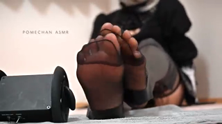 【ASMR／実写】2Bコスで潤滑ゼリー足裏スクラッチ&眠気を誘う耳塞ぎ💜【睡眠導入／Foot sole／Scratching／No Talking／sleep／Relaxation／cosplay】 (8xkIFCxH-5E).mp4