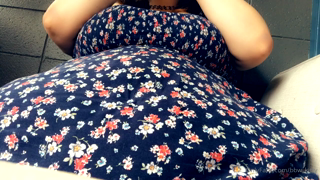 34640379_always-playing-with-my-cute-tummy-during-my-sesh_0.m4v
