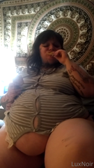540754540_eat-pig_1.m4v