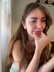 MariiD_Stripchat_20260503_081627.mp4