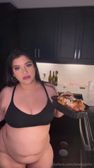 1467492107_youll-definitely-bust-multiple-nuts-to-this-one-baby_0.mp4
