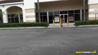 8th Street Latinas - 2016-02-05 - Naughty Nami.mp4
