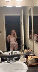 967535887_little-lingerie-moment-tonight_3.mp4