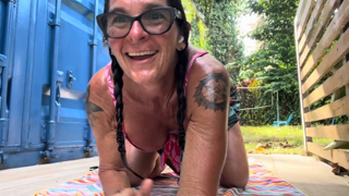 132.Five Minute Yoga For EVERY Body Five Minute Easy Full Body Workout.mp4