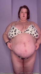 810005237_god-this-is-getting-tighter-by-the-day-i-need-someone-to-ti_3.mp4