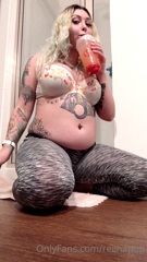 99914432_more-chugging-and-stuffed-belly-masturbation-and-a-little-vo_2.m4v