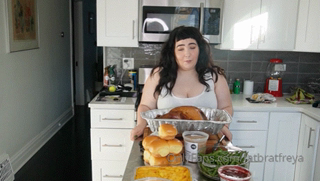 818493705_bbw-mommy-feeder-stuffs-you-for-thanksgiving-get-ready-to-a_1.mp4