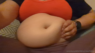1106853425_chicken-nugget-belly_0.mp4