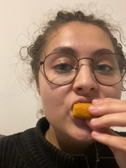 456900365_i-got-huge-mcdonalds-order-and-i-stuffed-myself-soo-good_2.mp4