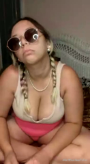 414277558_this-was-a-really-sexy-stream-3-watch-me-jiggle-and-grab-th_0.mp4
