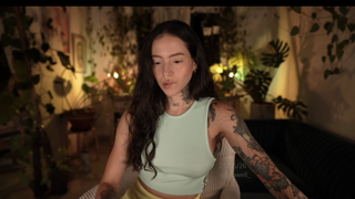 effylowell__Chaturbate_20260624_040000.mp4