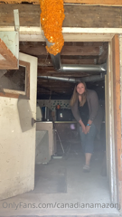31485924_a-little-show-of-some-strength-in-my-parents-tiny-basement_0.m4v