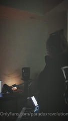 60227747_day-1-in-the-studio-recording-a-new-ep-a-couple-singles_4.m4v