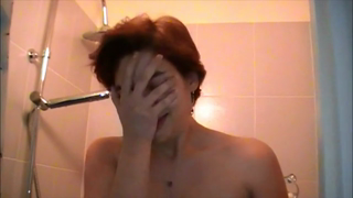 Severine en mini gang-bang.mp4