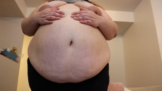 1565369653_my-huge-burrito-food-baby-after-i-filmed-a-request-where-i-w_0.mp4