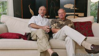 BluePillMen.16.04.15.Dolly.Little.Online.Hook-Up.XXX.1080p.MP4-KTR 4663637197.mp4