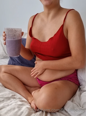 305213850_it-s-breakfast-time-watch-me-fill-my-belly-up-with-a-tasty_0.m4v