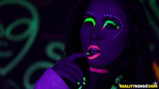 Lena Paul - [BigNaturals] - Blacklight Babe - 21.03.2018.mp4