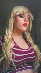 132855875_let-me-feed-you-babe_0.m4v