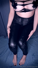 1546743411_hey-everyone-your-favorite-squishy-goddess-squish-here-i-m_0.mp4