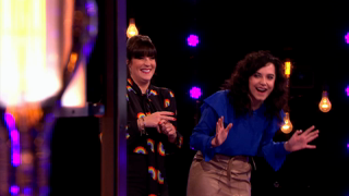 Naked.Attraction.UK.S02E04.Gemma & Jennafer.1080p.mkv
