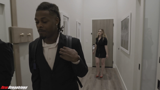 Lindsay Lee - White Wives Going Black.mp4