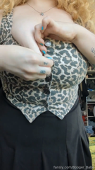 20250208-Sooo..._I_dont_think_my_new_top_fits_very_well___1.mp4