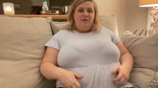 206515202_come-on-let-mommy-make-you-fat_0.m4v