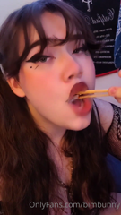 238915547_update-my-lipstick-is-getting-so-messed-up-because-i-m-eati_5.m4v